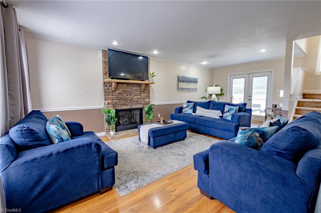 403 Ashton Circle