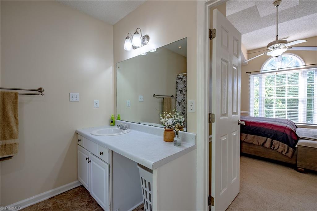 403 Ashton Circle
