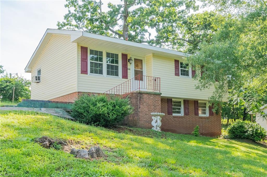 406 Kings Drive