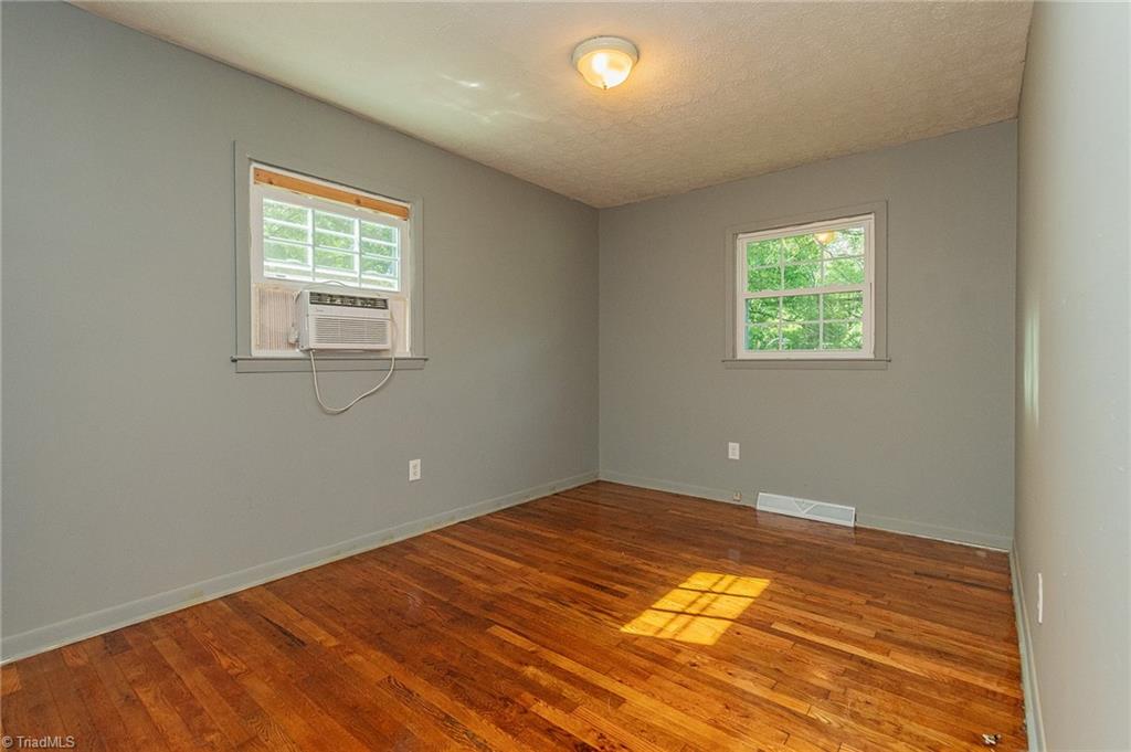 406 Kings Drive
