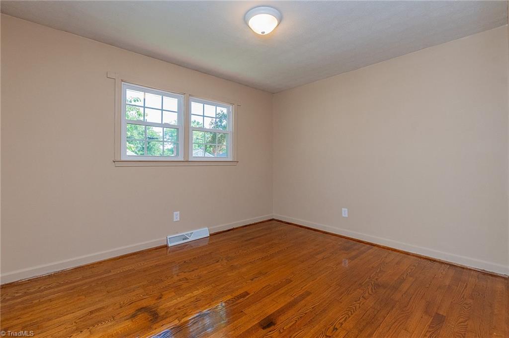 1006 Irving Avenue
