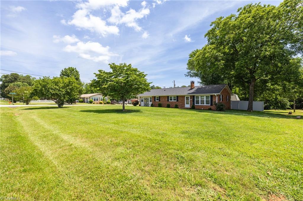 8108 US Highway 158 W