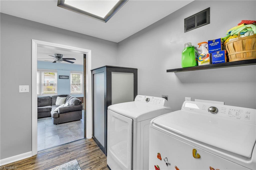 8108 US Highway 158 W