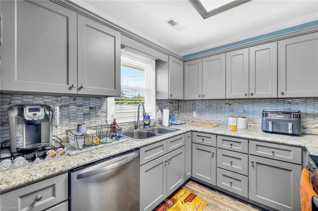 8108 US Highway 158 W