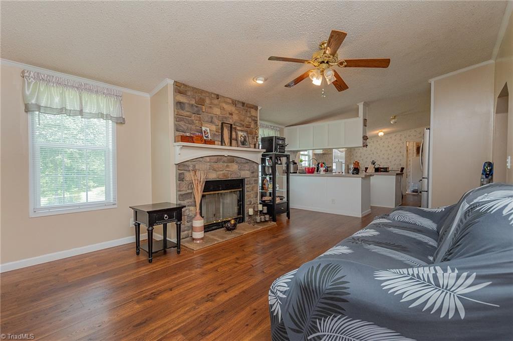 4600 Grooms Road