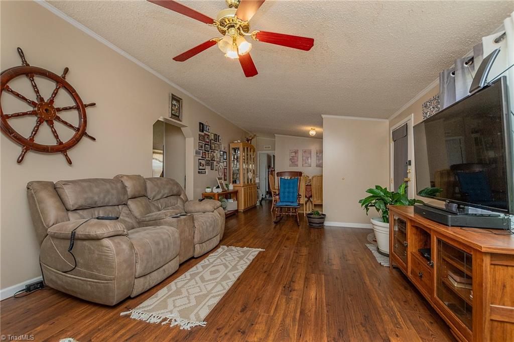 4600 Grooms Road