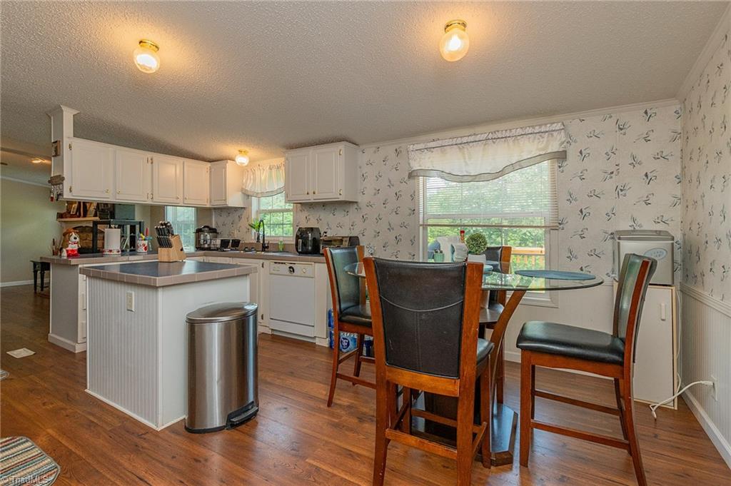 4600 Grooms Road