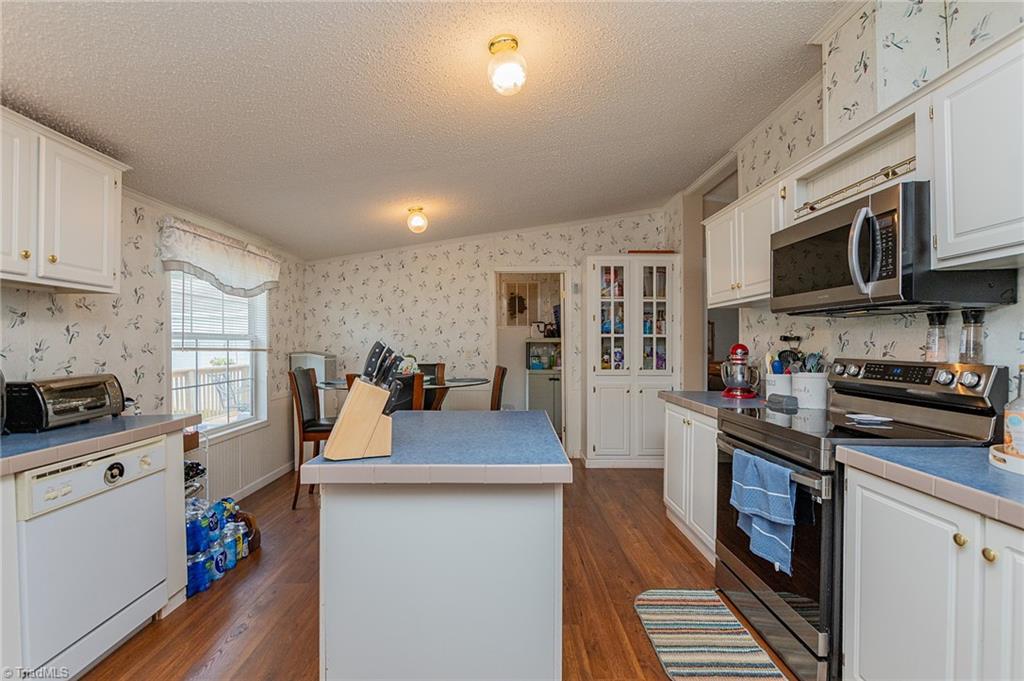 4600 Grooms Road