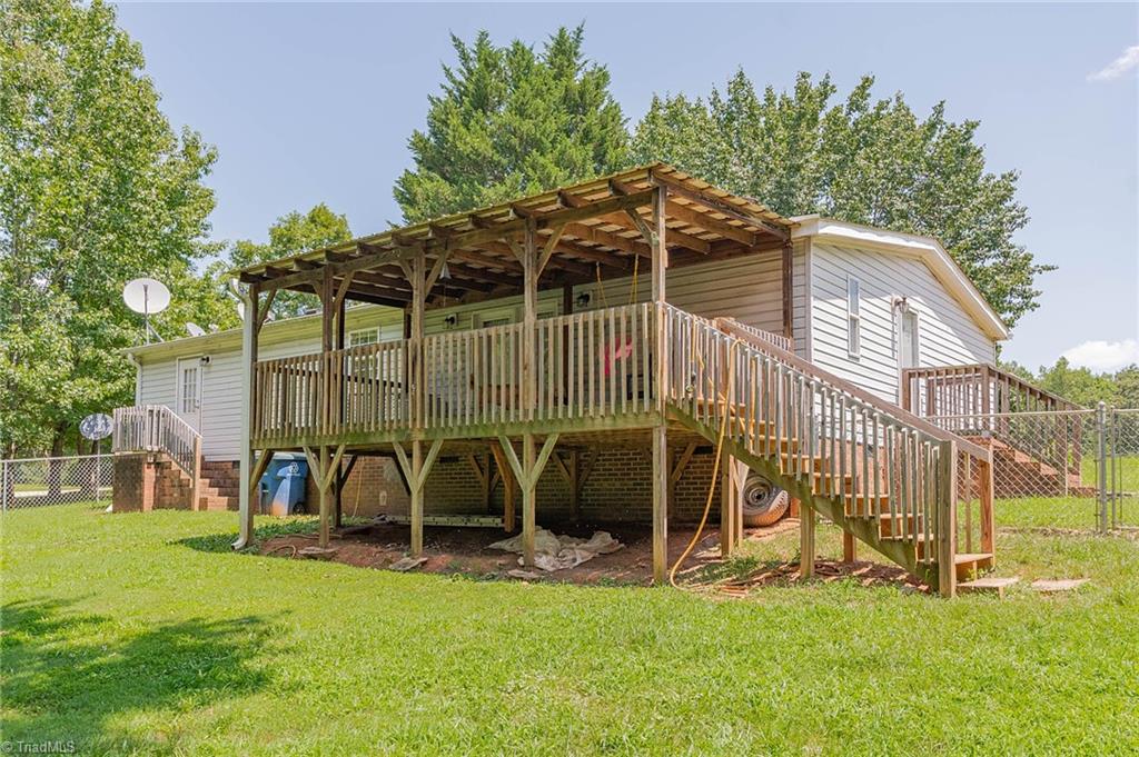 245 Rolling Meadows Drive