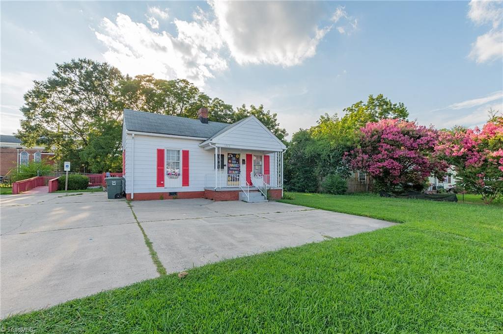 1203 Walnut Street