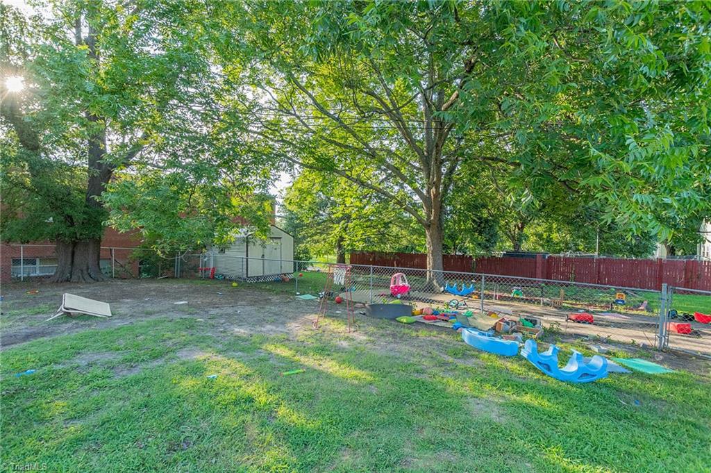 1203 Walnut Street
