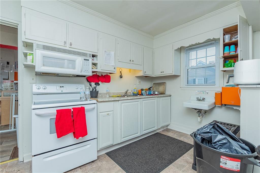 1203 Walnut Street