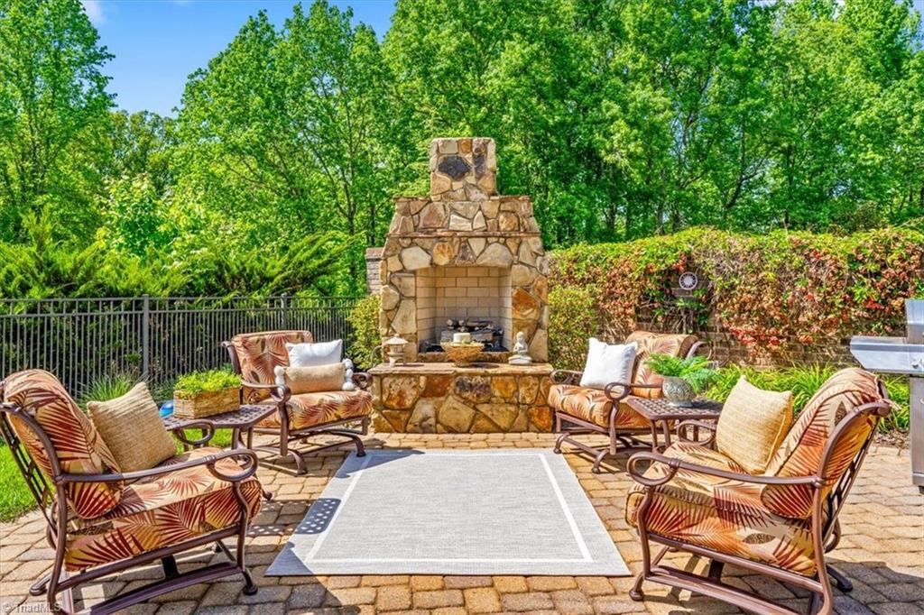 7313 Autumn Lake Drive