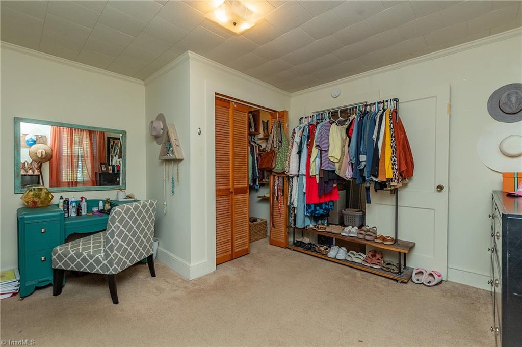 332 Dibrell Road