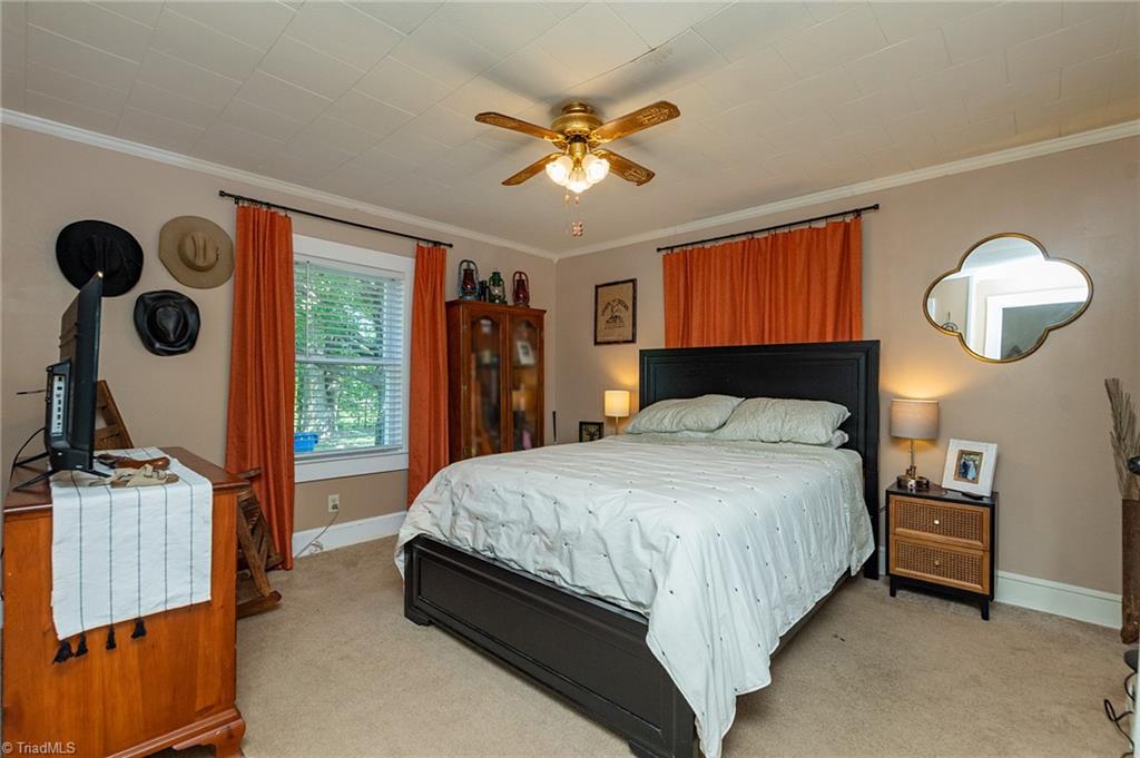 332 Dibrell Road