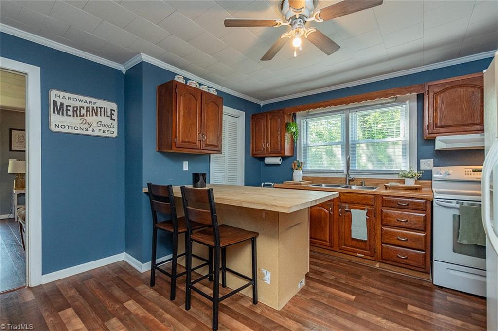 332 Dibrell Road