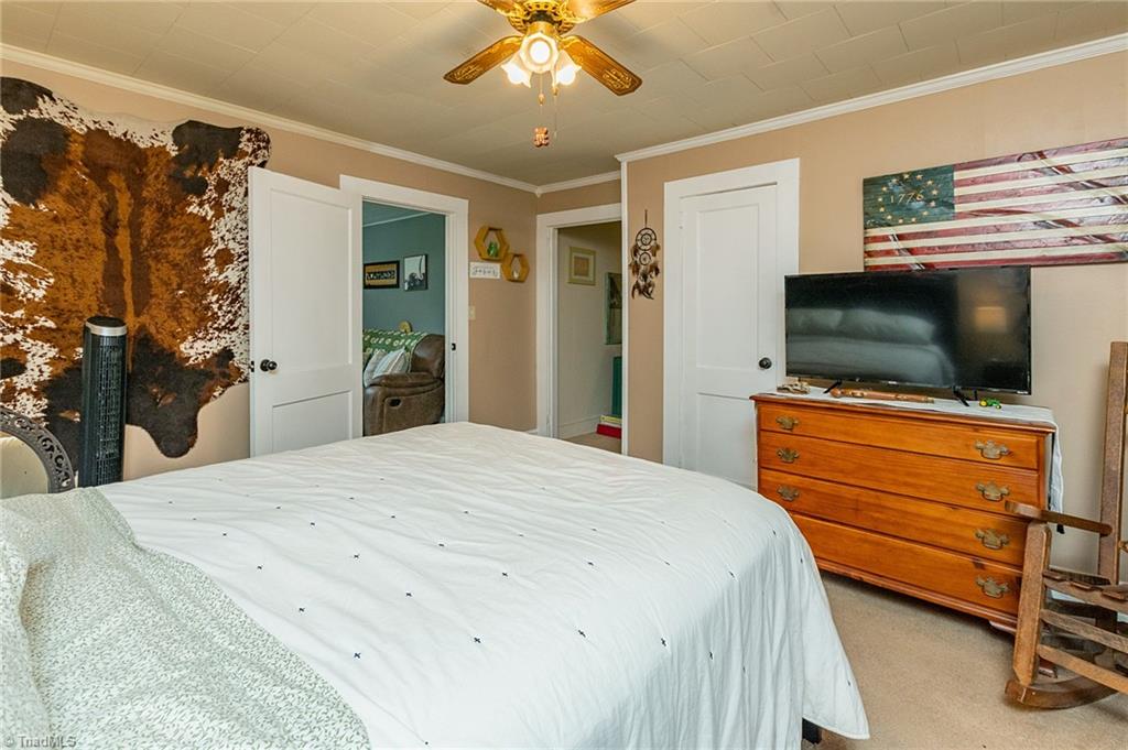 332 Dibrell Road