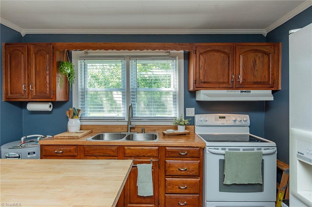 332 Dibrell Road