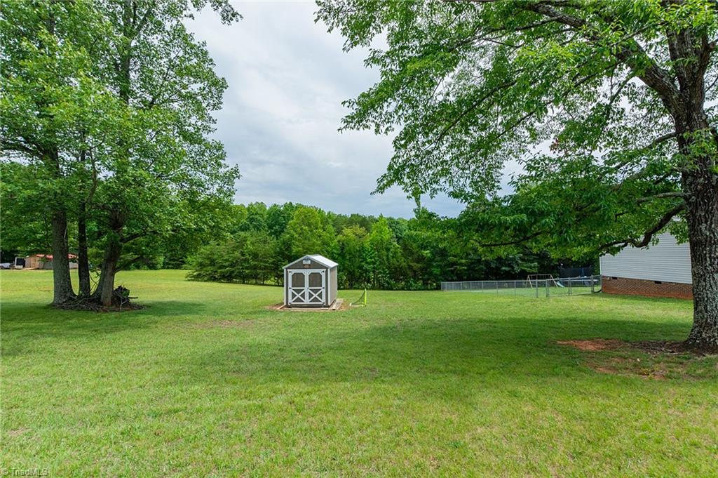 220 Bluejay Road