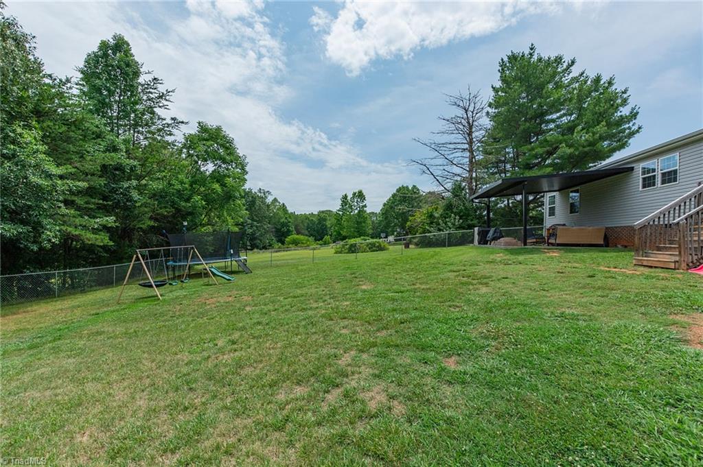 220 Bluejay Road