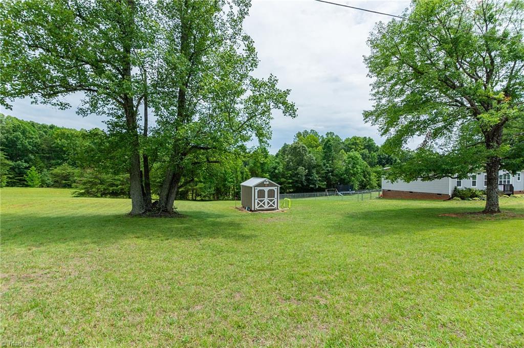 220 Bluejay Road