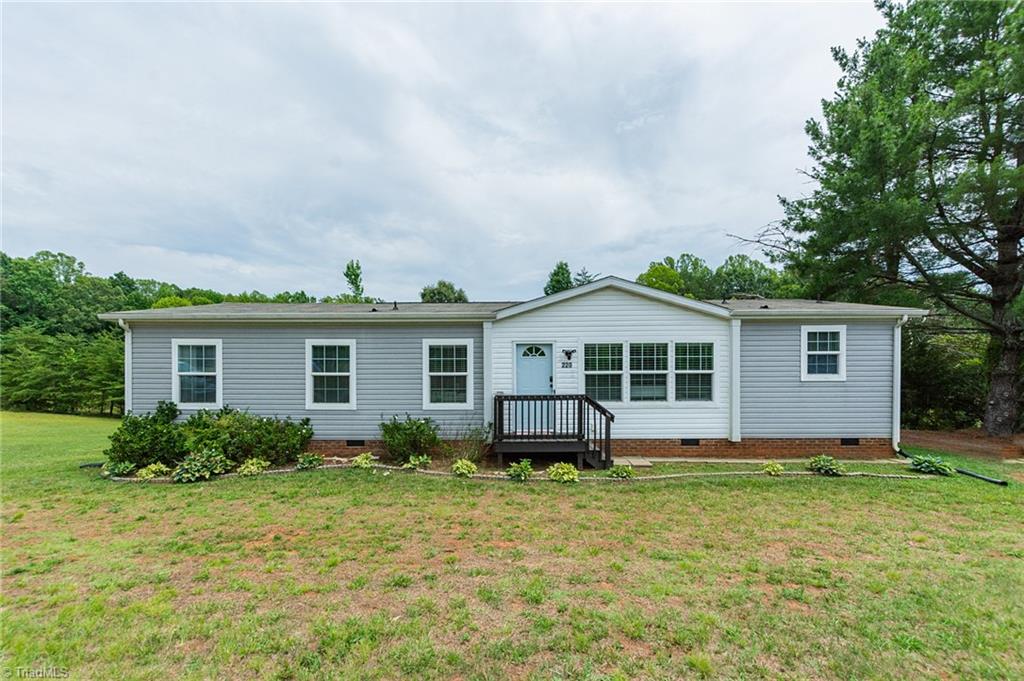 220 Bluejay Road