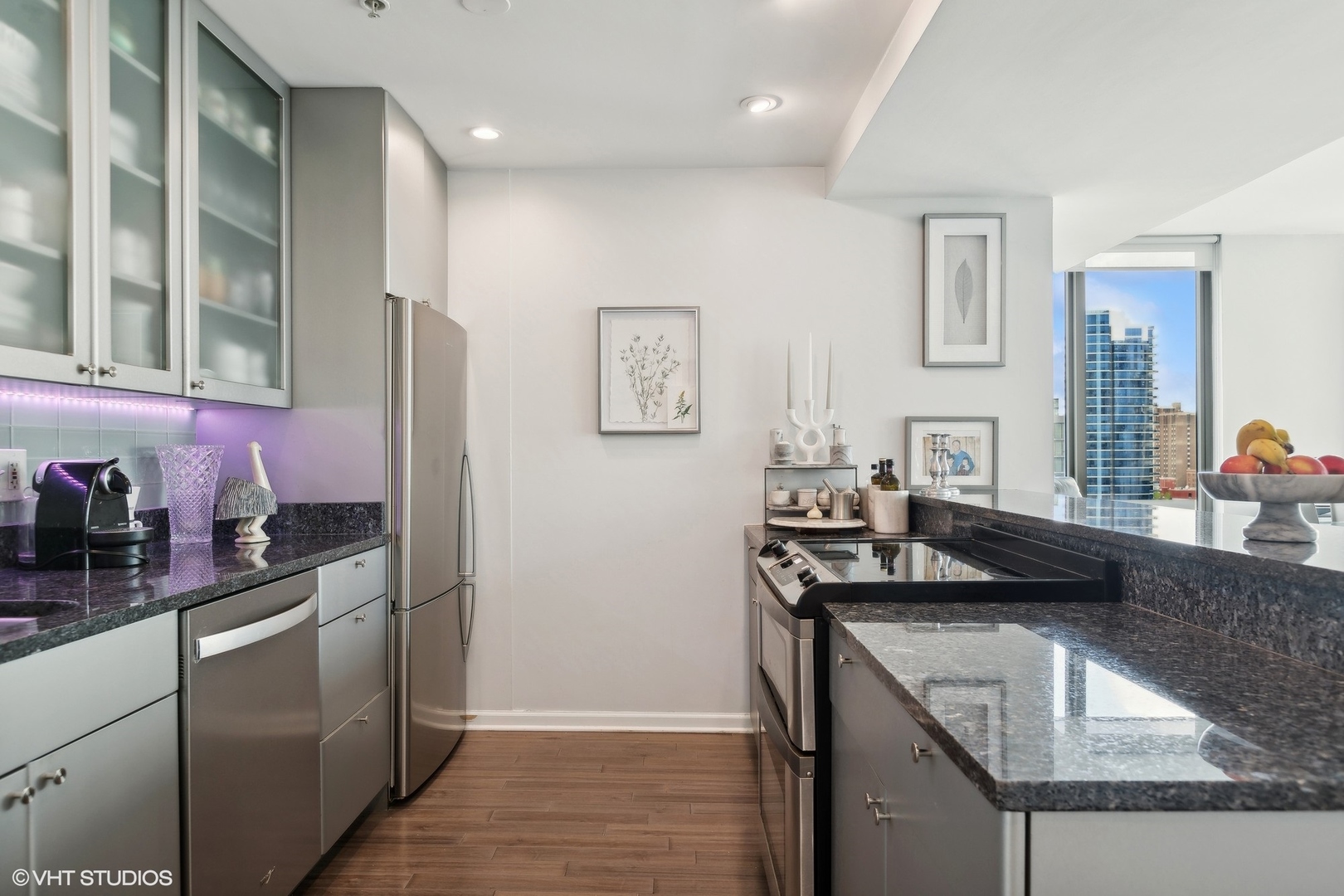 2 E Erie Street Unit: 1108