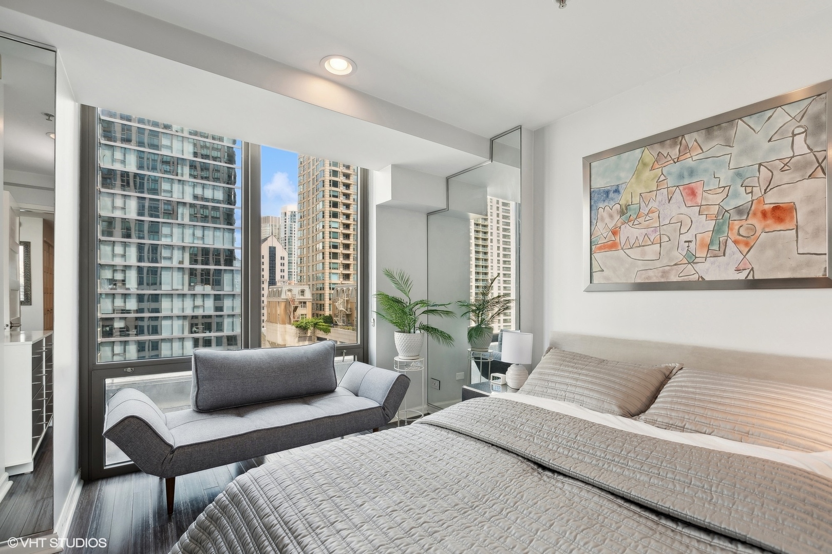 2 E Erie Street Unit: 1108