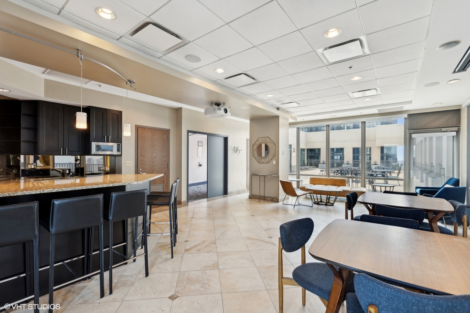 2 E Erie Street Unit: 1108