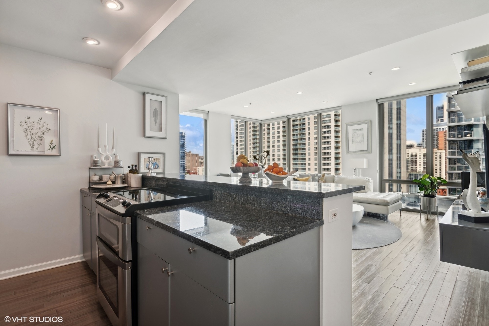 2 E Erie Street Unit: 1108