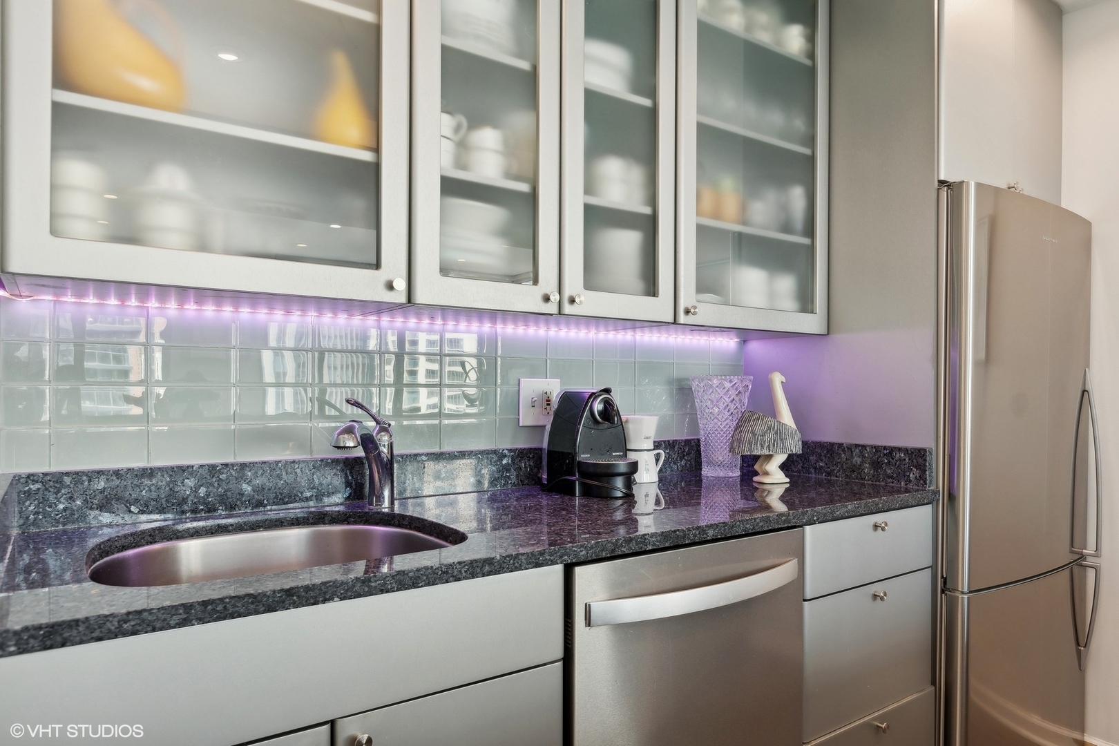 2 E Erie Street Unit: 1108