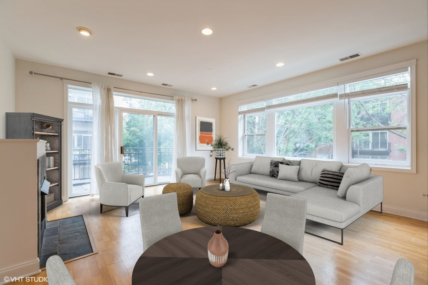 2320 W Saint Paul Avenue Unit: 203