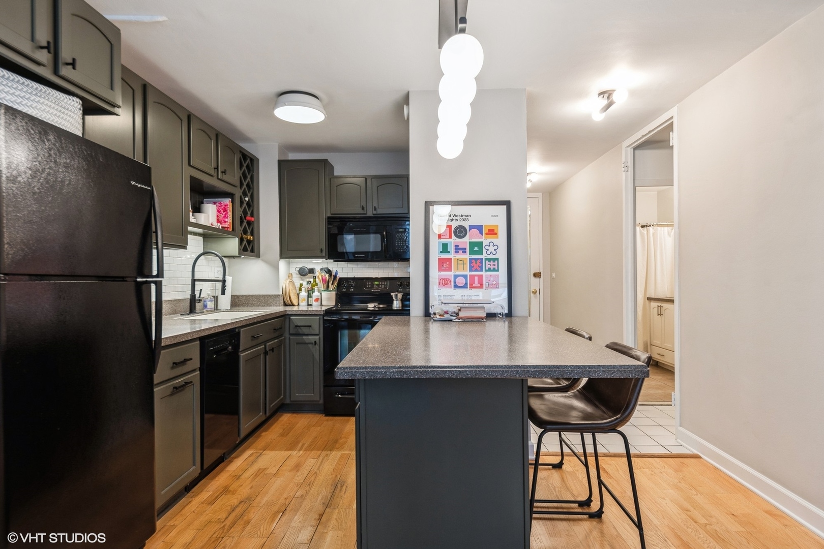 21 W Goethe Street Unit: 5C