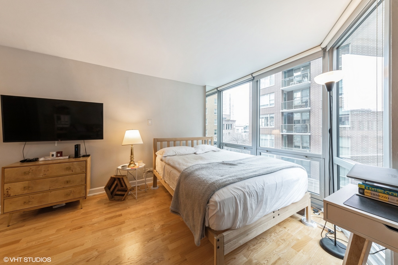 21 W Goethe Street Unit: 5C