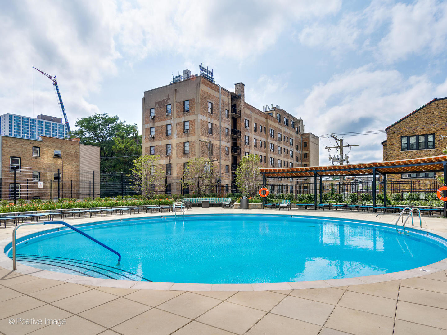 3930 N Pine Grove Avenue Unit: 3116