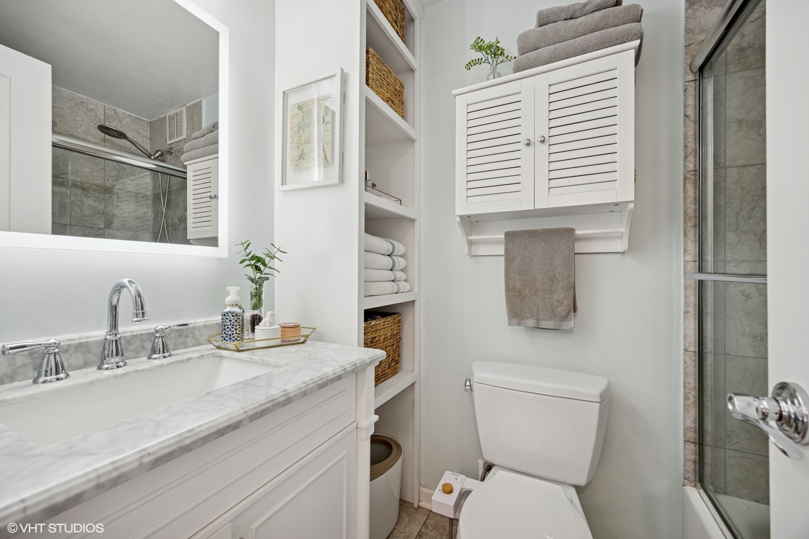 2600 N Hampden Court Unit: H6