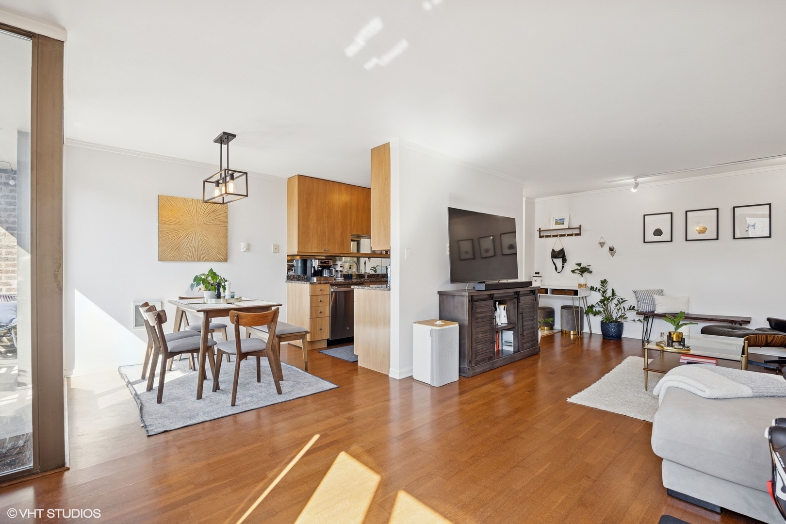 2600 N Hampden Court Unit: H6