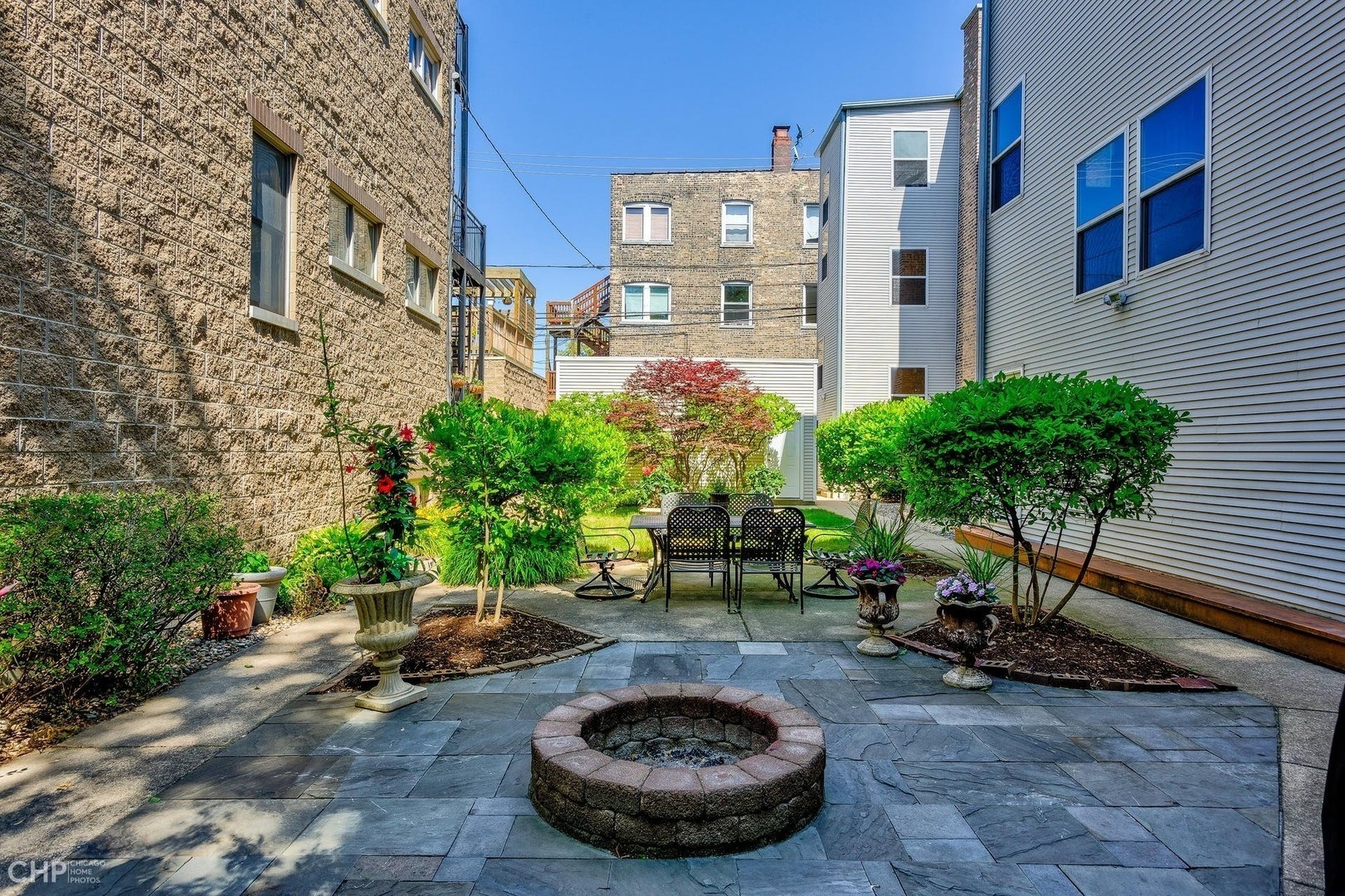 2150 W CORTEZ Street Unit: 1E