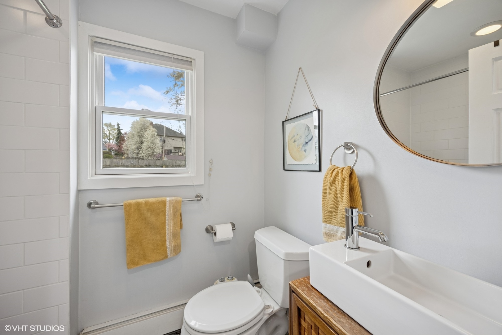 22W525 Cherry Lane
