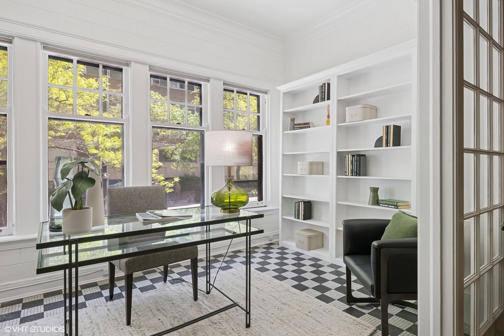 3120 N Sheridan Road Unit: A1