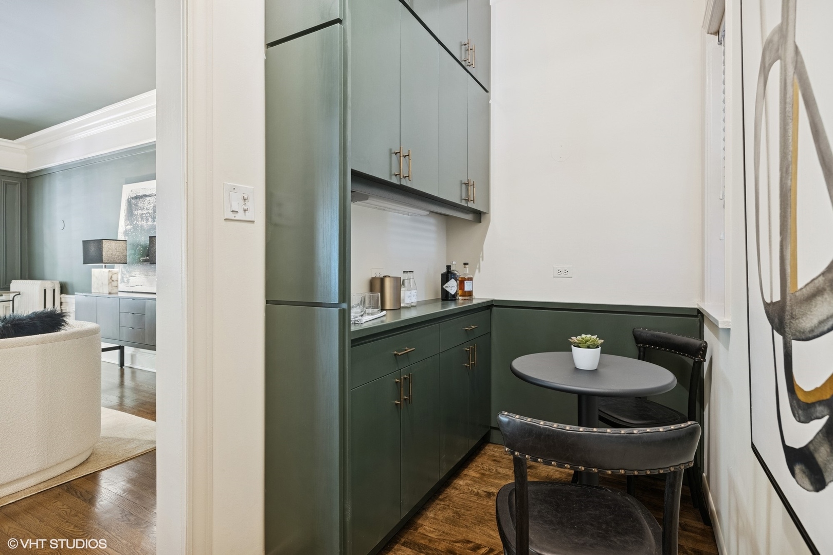 3120 N Sheridan Road Unit: A1