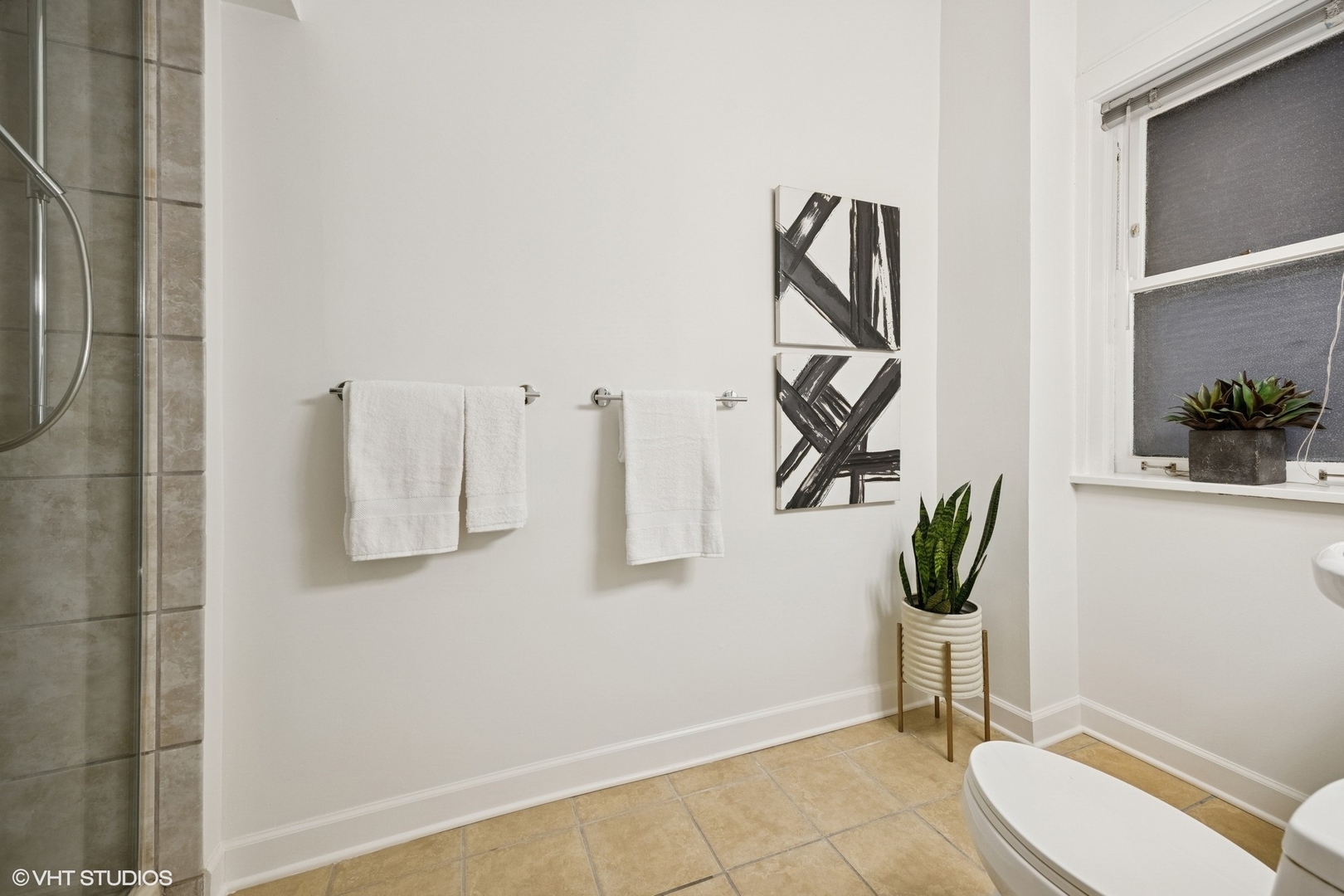 3120 N Sheridan Road Unit: A1