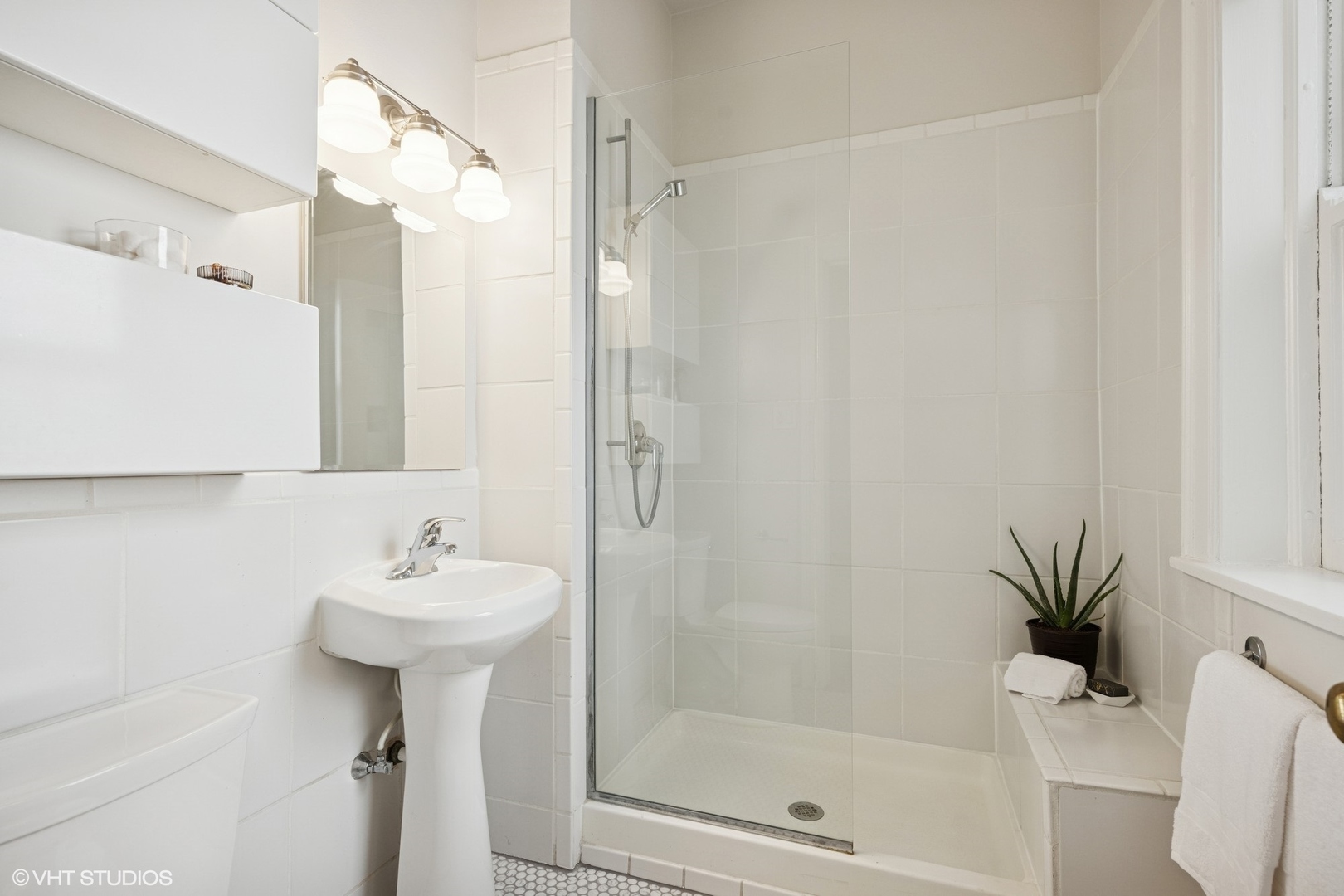 3120 N Sheridan Road Unit: A1