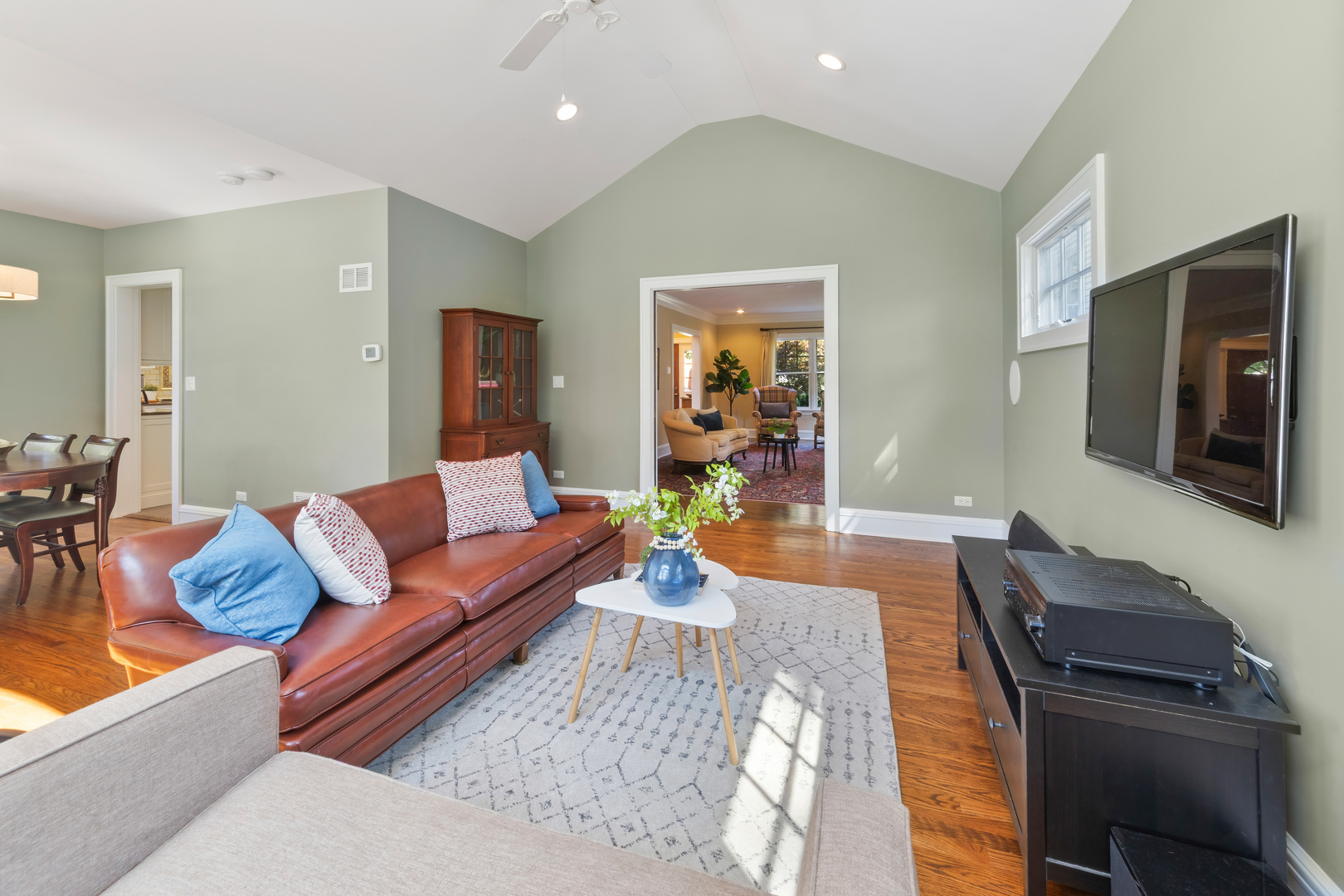 1424 Park Avenue