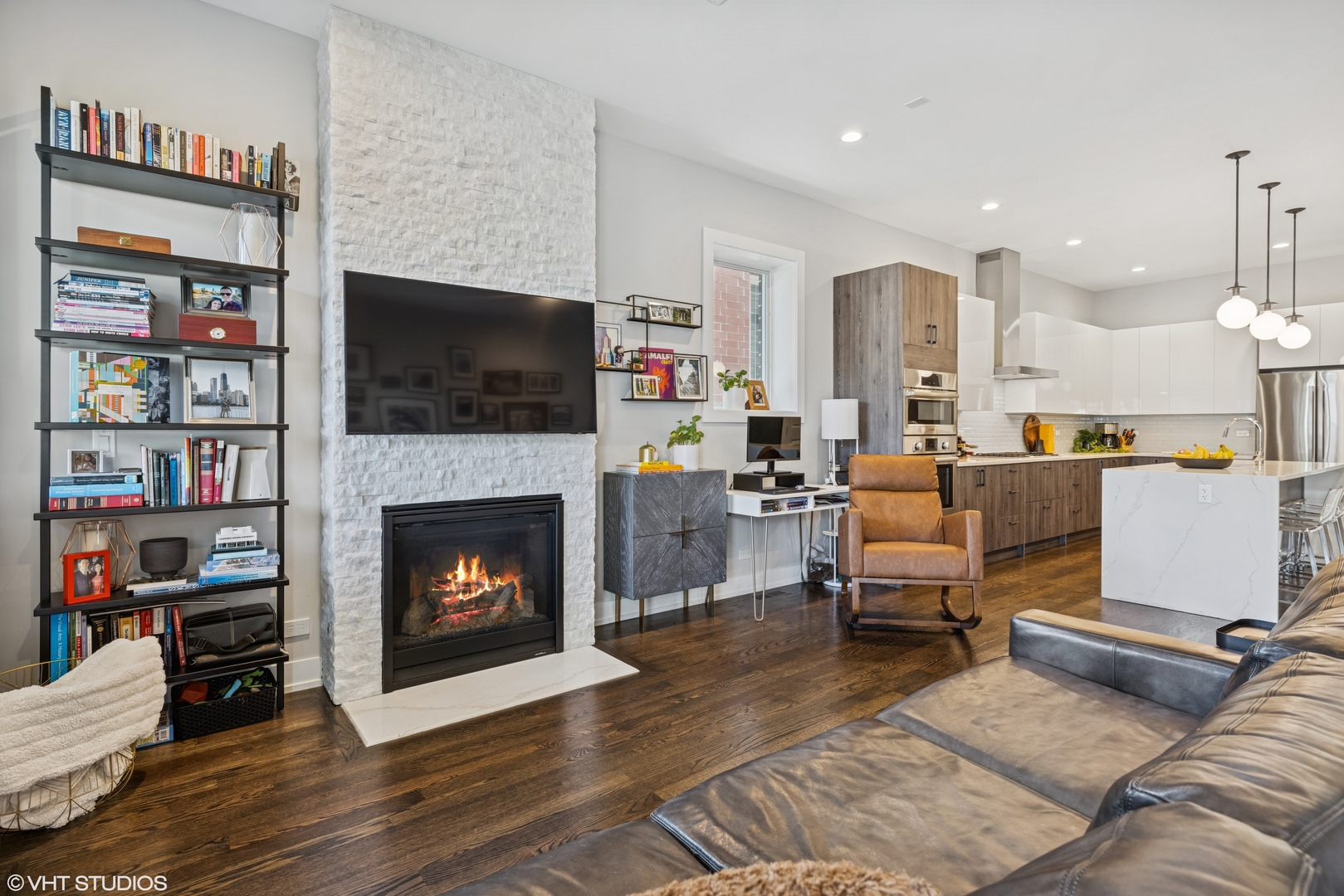 1621 N CAMPBELL Avenue Unit: 1