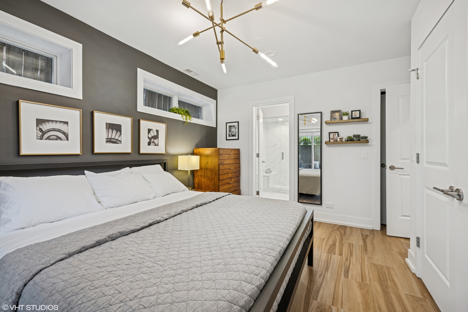 1621 N CAMPBELL Avenue Unit: 1