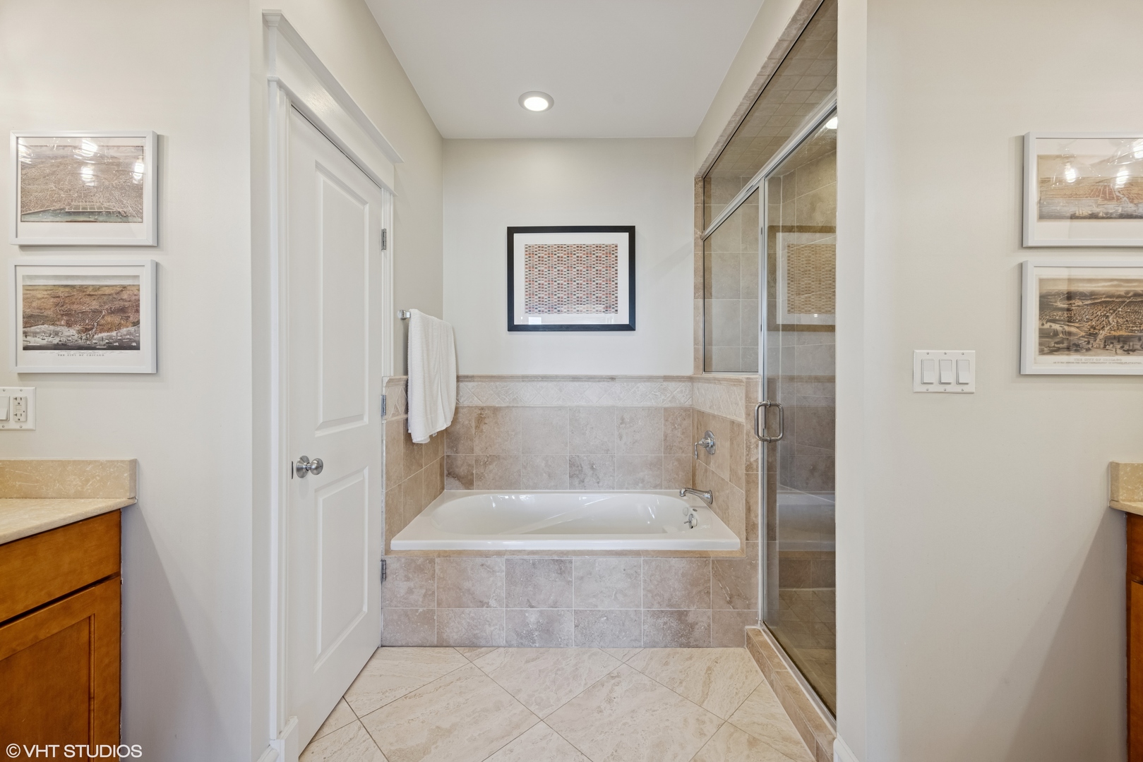 2720 N Lehmann Court Unit: 4