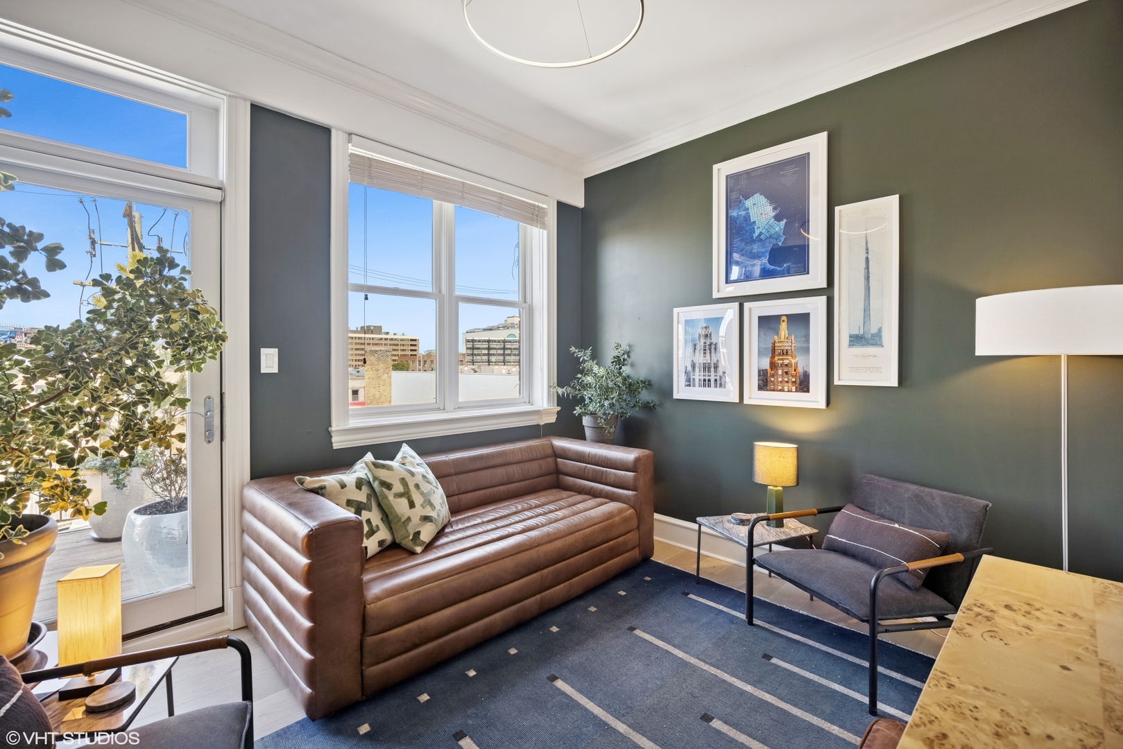 2720 N Lehmann Court Unit: 4