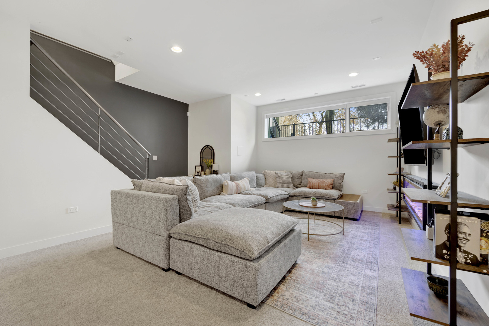 2415 W Haddon Street Unit: 1