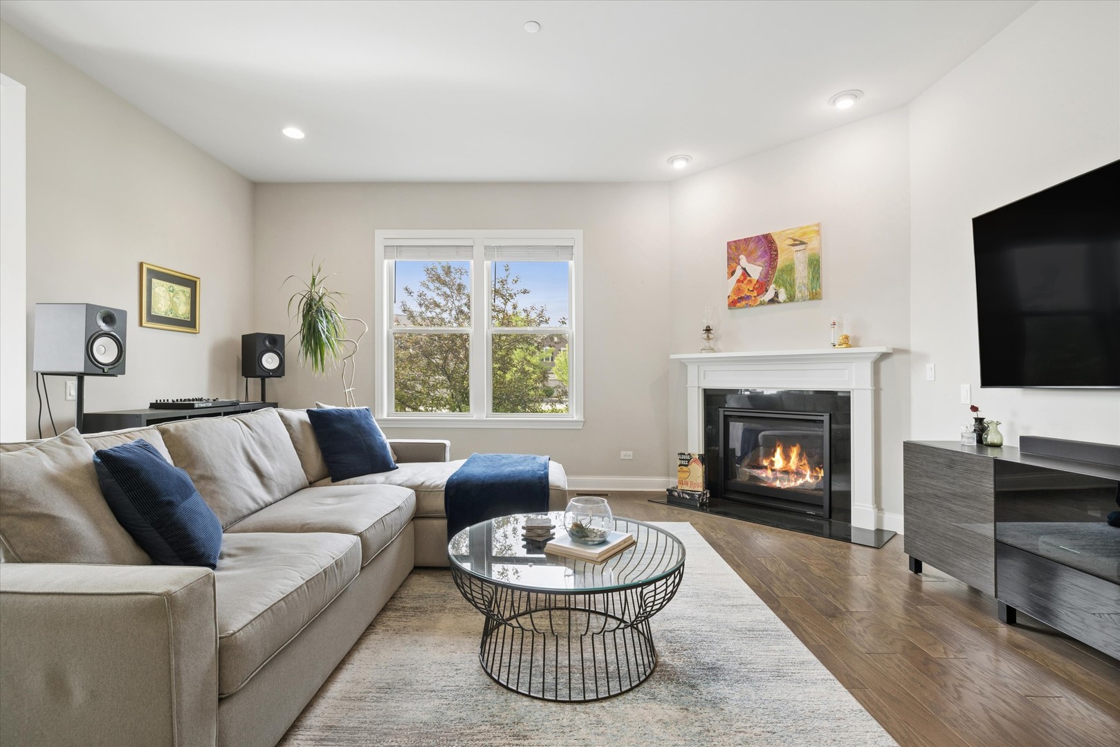 402 Highcroft Way